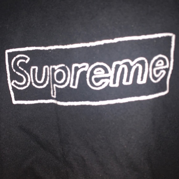 Supreme Tee - Picture 4 of 10